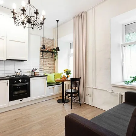 Apartment Silent Old Town Studio By Houseys